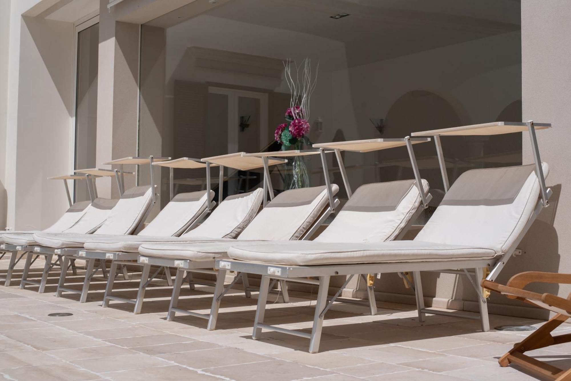 Relais Villa Magnolia Conversano Bagian luar foto
